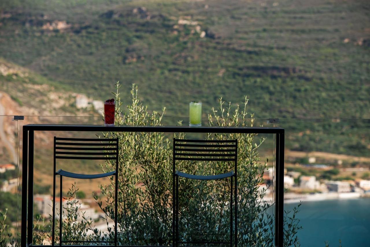 Manifest Boutique Hotel Oitilon Exterior photo